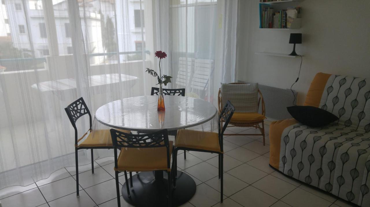 Studio Ideal Couple 2 Enfants, Bien Situe, Calme Ciboure Exterior foto